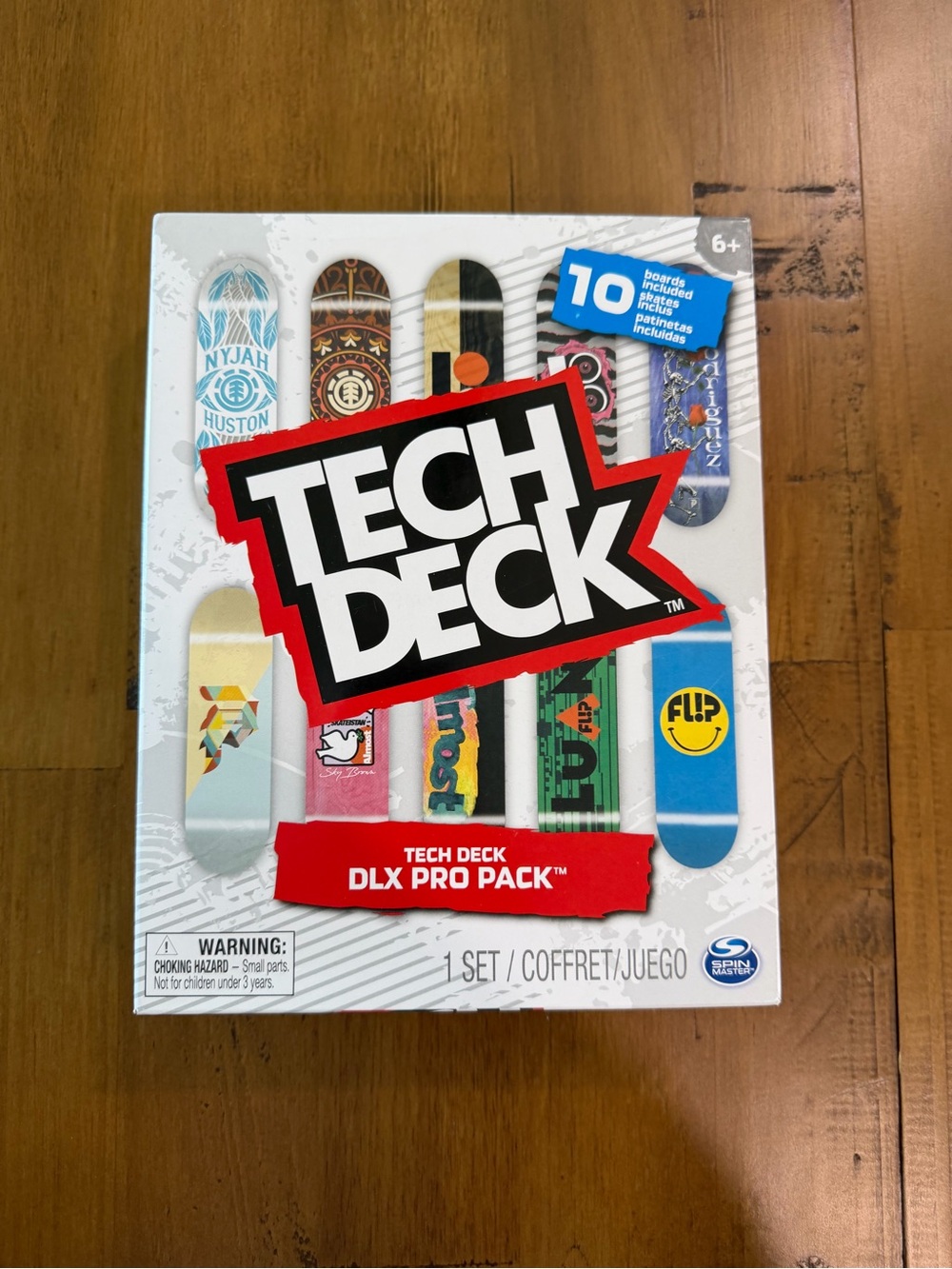 Tech Deck DLX Pro Pack Fingerboard Set - Multicolor